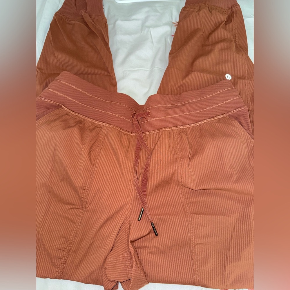 lululemon athletica Rust Pants